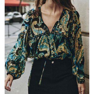 Zara Pullover Layered Blouse Piping Paisley Long Dolman Sleeve Embroidered Velve